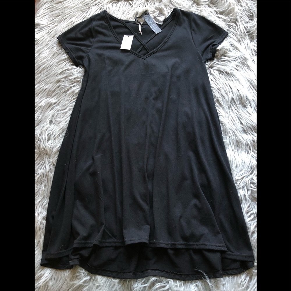 NEW Little black dress✨